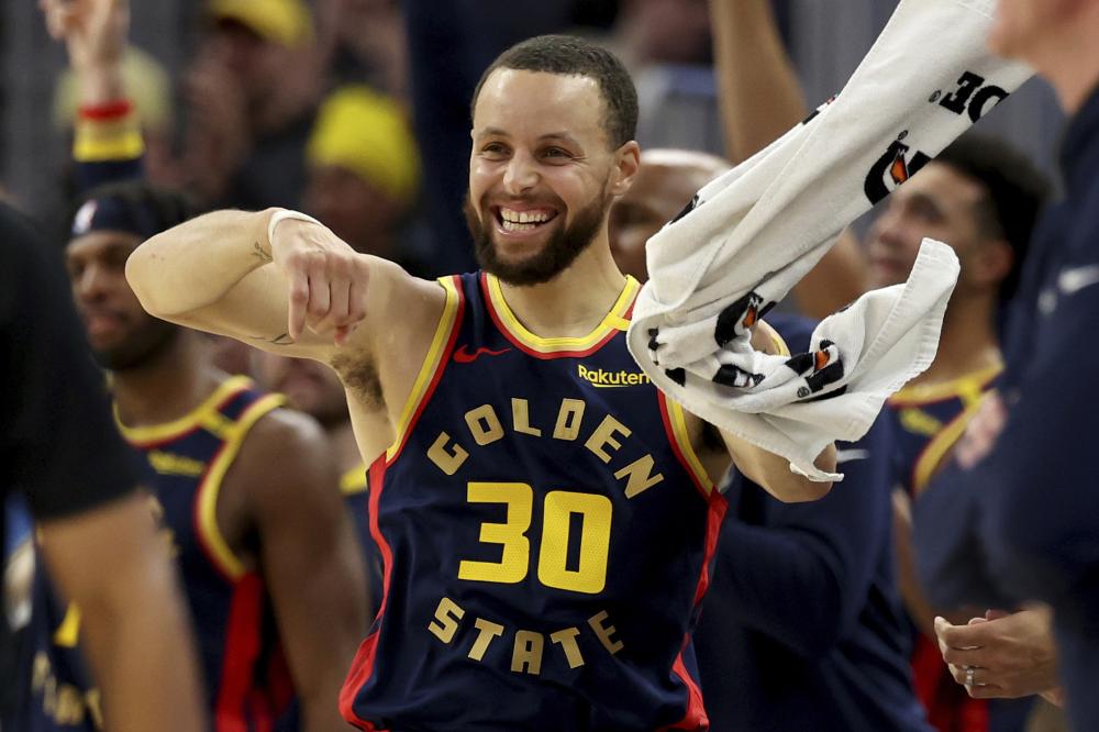 球员因逃税 球员因逃税